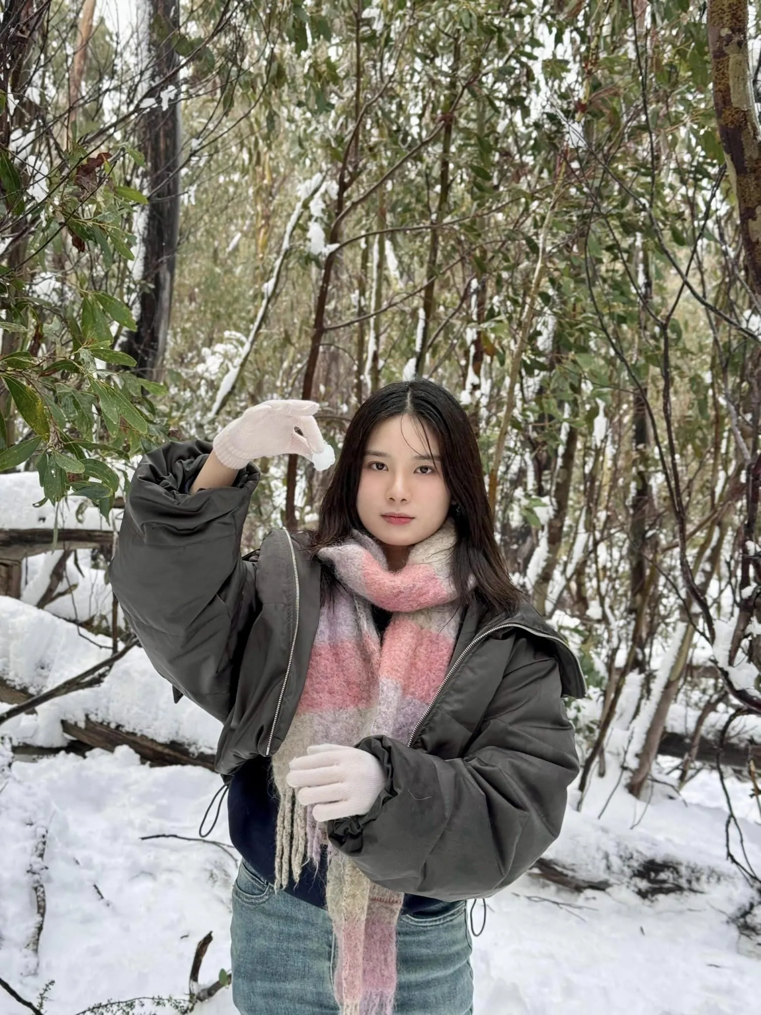 453208798_902347641935444_5230022043151948387_n-1536x2048.webp (339 KB)