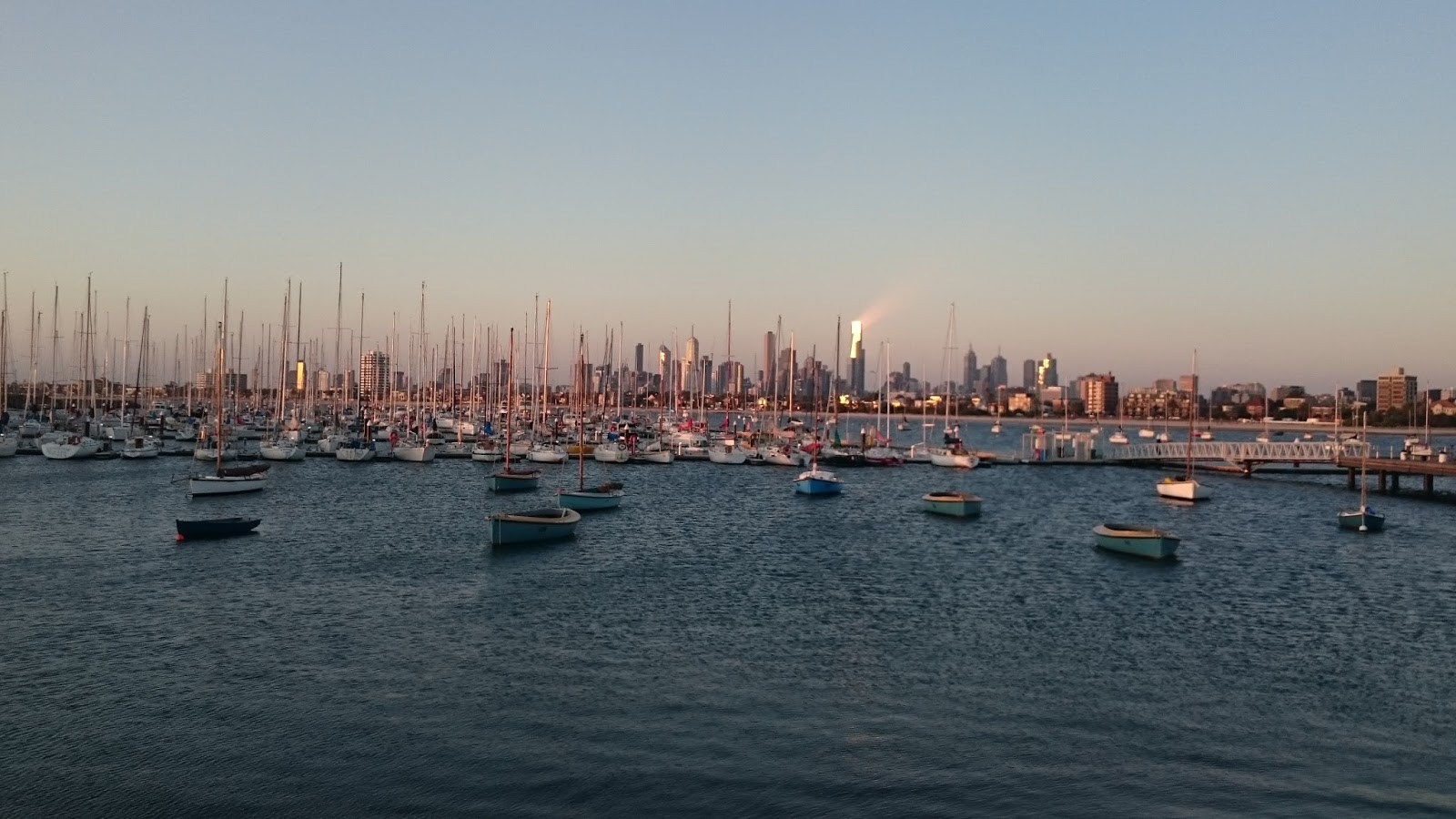 B&atilde;i biển St. Kilda