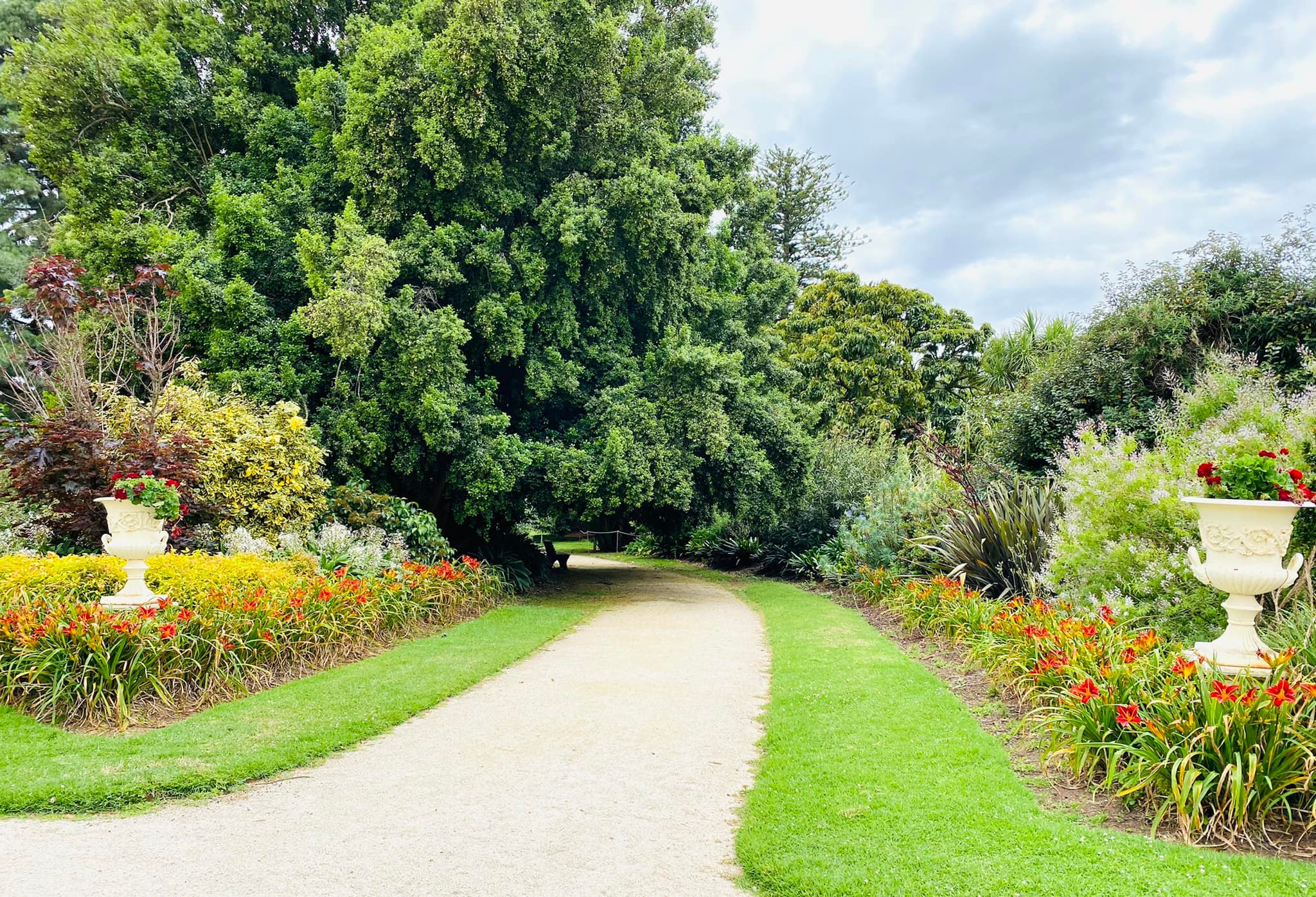 C&ocirc;ng vi&ecirc;n v&agrave; l&acirc;u đ&agrave;i Werribee