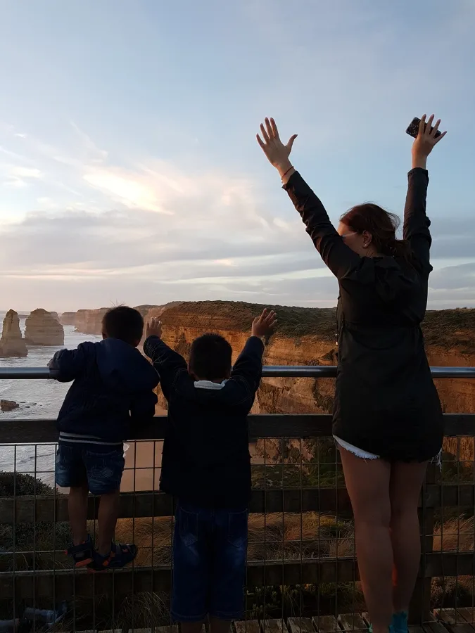 item image 243 album của tour Great Ocean Road  và 12 vị tông đồ