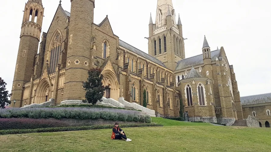 item image 317 album của tour Chùa phật ngọc Bendigo và hoa