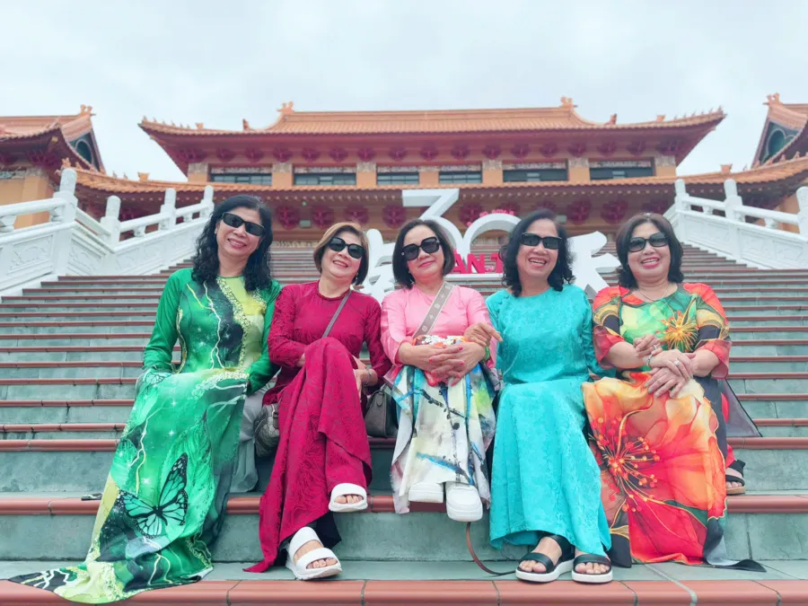 item image 603 album của tour Wollongong - Chùa Nan Tiên